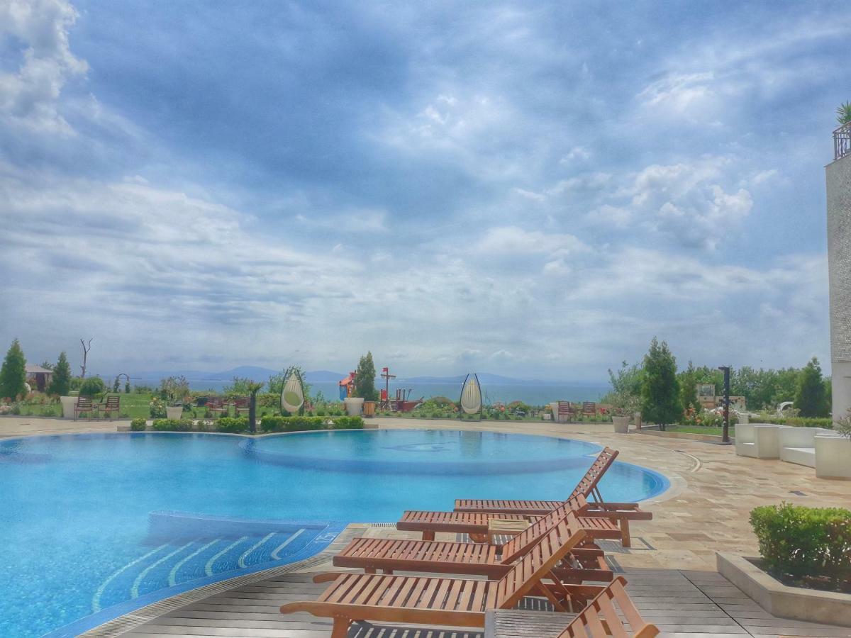 Diamond Apartment №1 - Relax Holiday Views Sea And Pool Burgas City Exterior foto